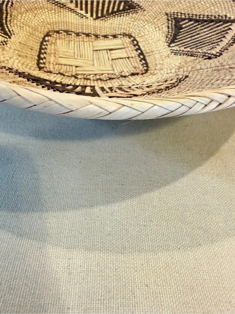 NEW African Woven Basket. Tonga people of Zambia 12.5” Across